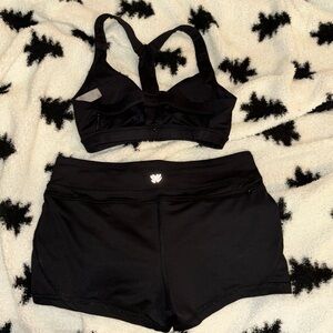 Forever 21 workout set